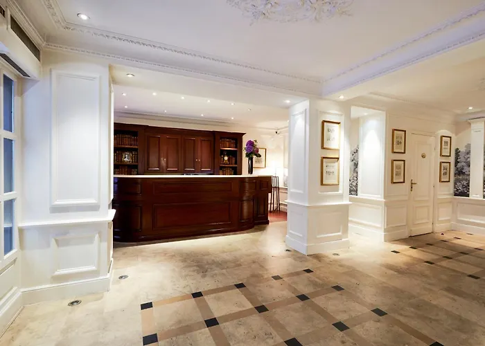 Hotel Golden Tulip Washington Opera Parigi